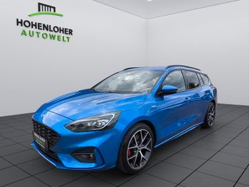 Gebrauchtwagen Ford Focus Focus Turnier ST-Line X *AHK*ACC*HUD*LED*RFK* in Ilshofen